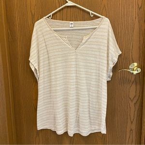⛄️ XL Old Navy tan/white striped tee